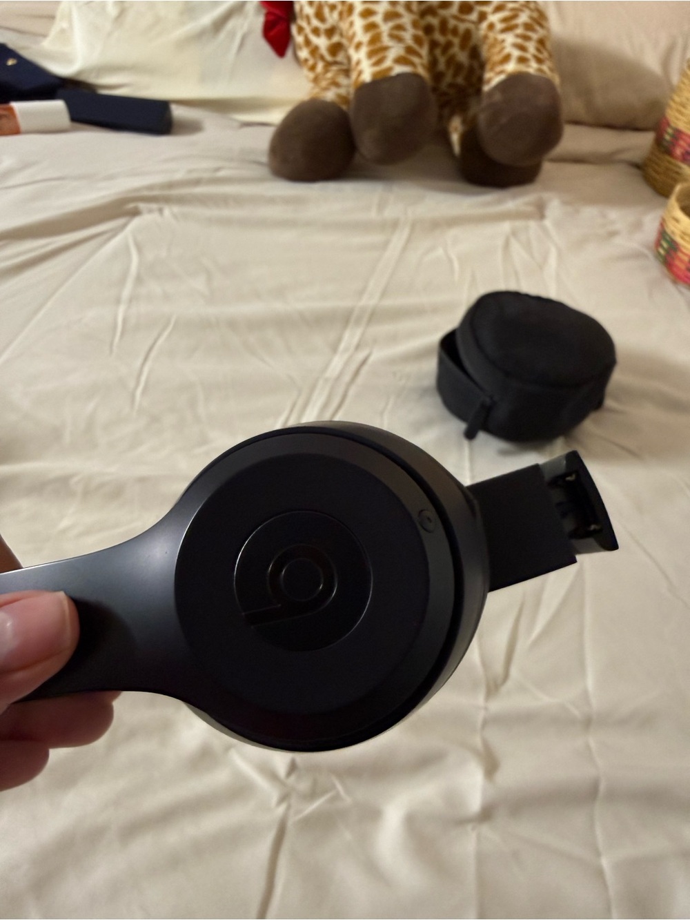 Beats by Dre Over-Ear Wireless Headphones — Matte Black